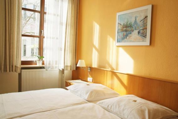 Allee-Hotel Garni Bad Kissingen Bilik gambar